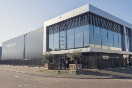 AMS-IX Expands its Data Centre Footprint with Two new PoPs Outside the Amsterdam Metro
